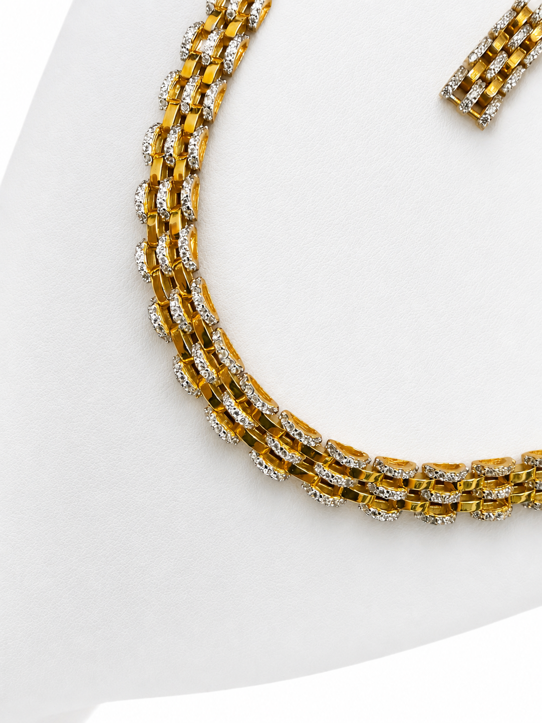 The Aurelia Link Collection